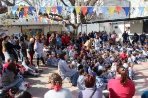 Parte de los asistentes a la Feria Regional de Durazno. La actividad de los Clubes impacta a 50.000 personas. 